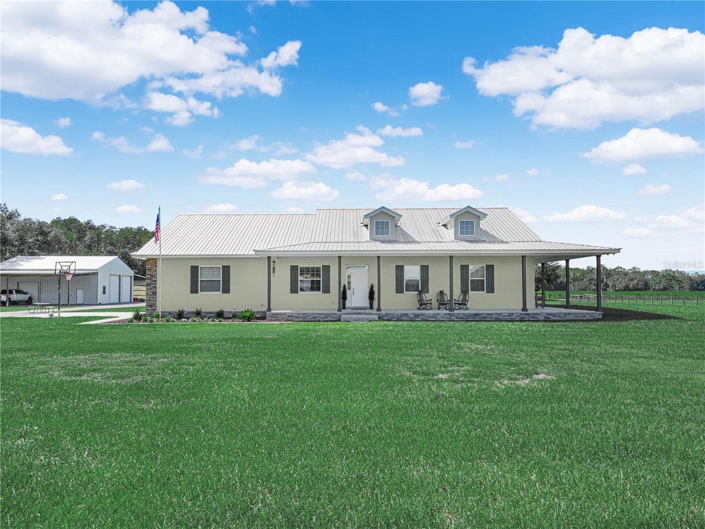 Photo of 15155 Rockridge Road, Polk City, FL 33868 (MLS # L4965419)
