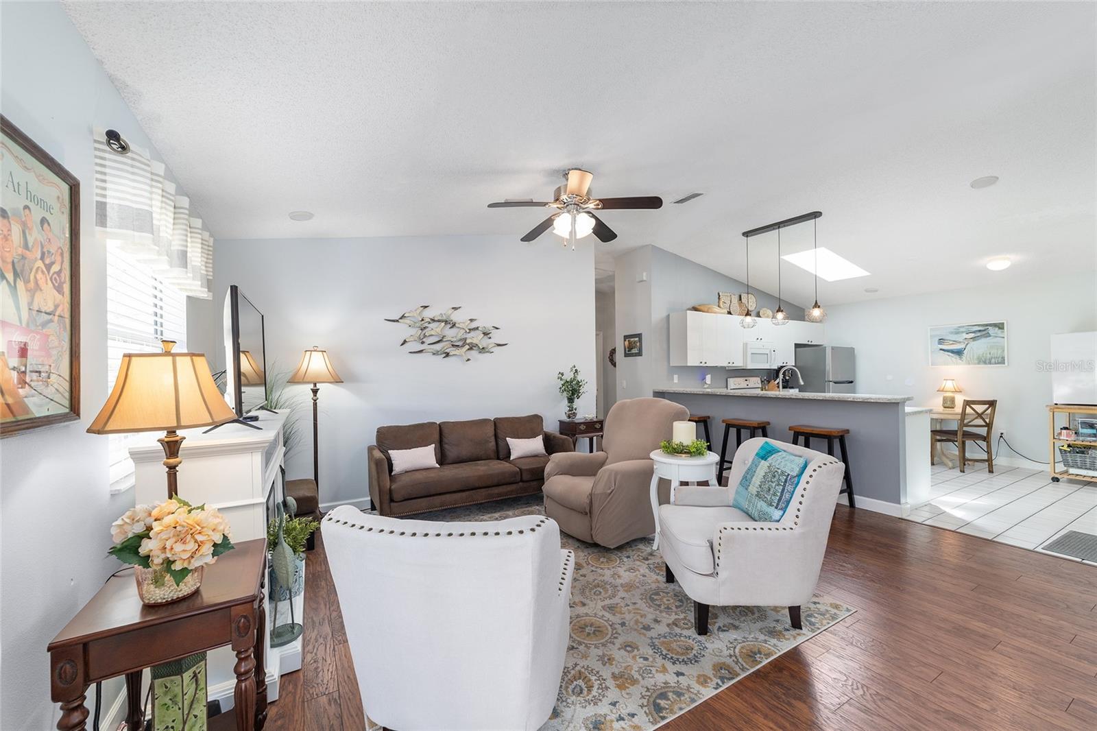 SUMTER VILLA DE LA VISTA WEST - Residential