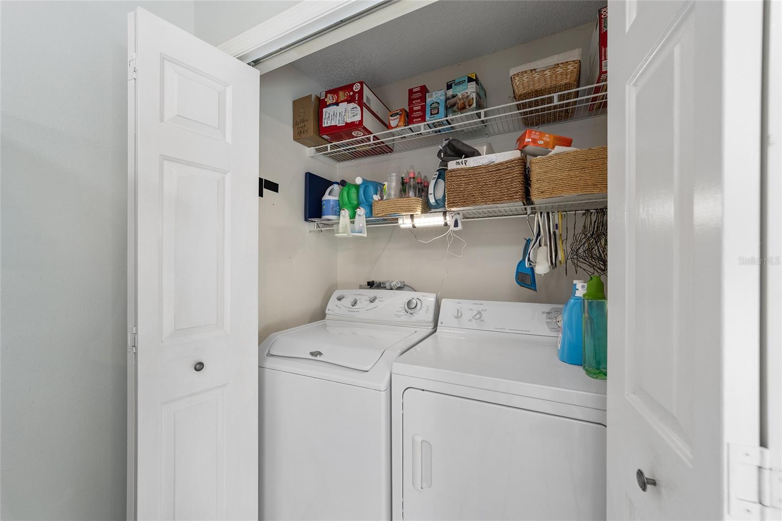 SUMTER VILLA DE LA VISTA WEST - Residential