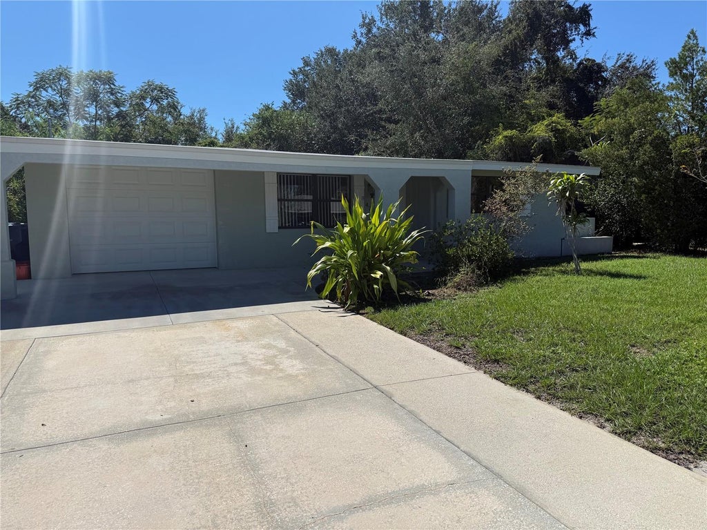 Photo of 4702 Cronin Drive, Sarasota, FL 34232 (MLS # A4709184)