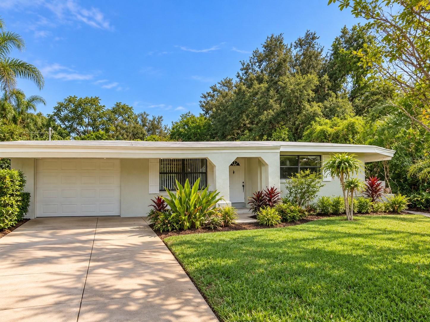 4702 CRONIN DRIVE