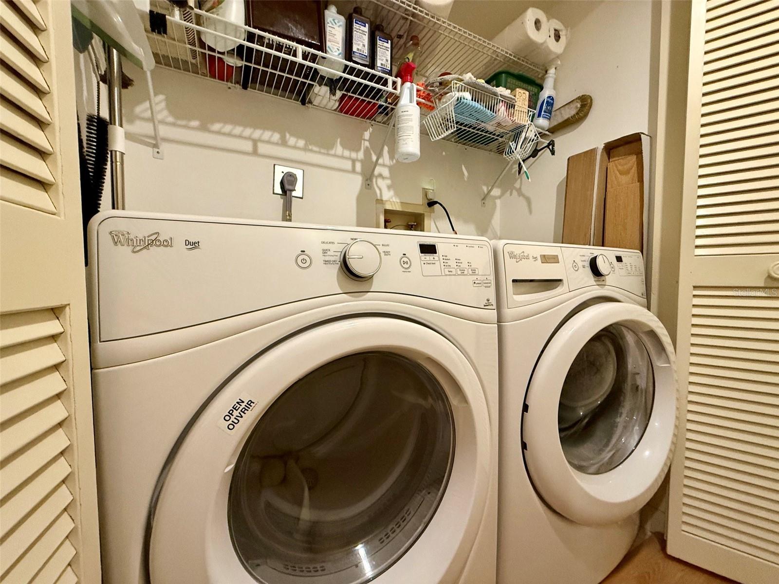 EMERALD POINTE PH 06 BLDG E - Residential