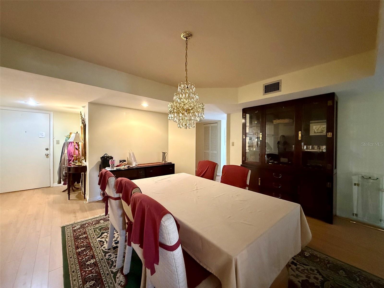 EMERALD POINTE PH 06 BLDG E - Residential