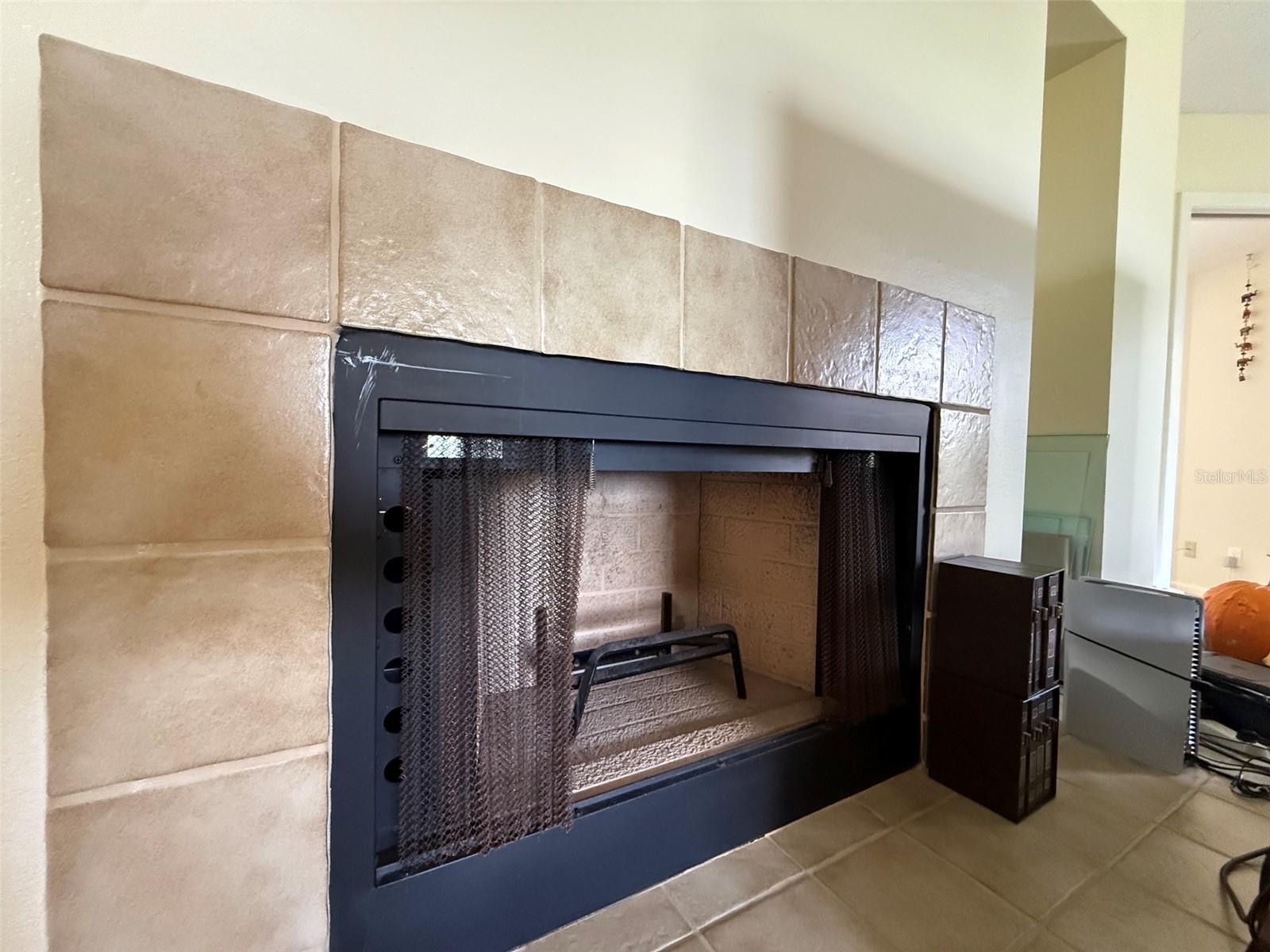 EMERALD POINTE PH 06 BLDG E - Residential