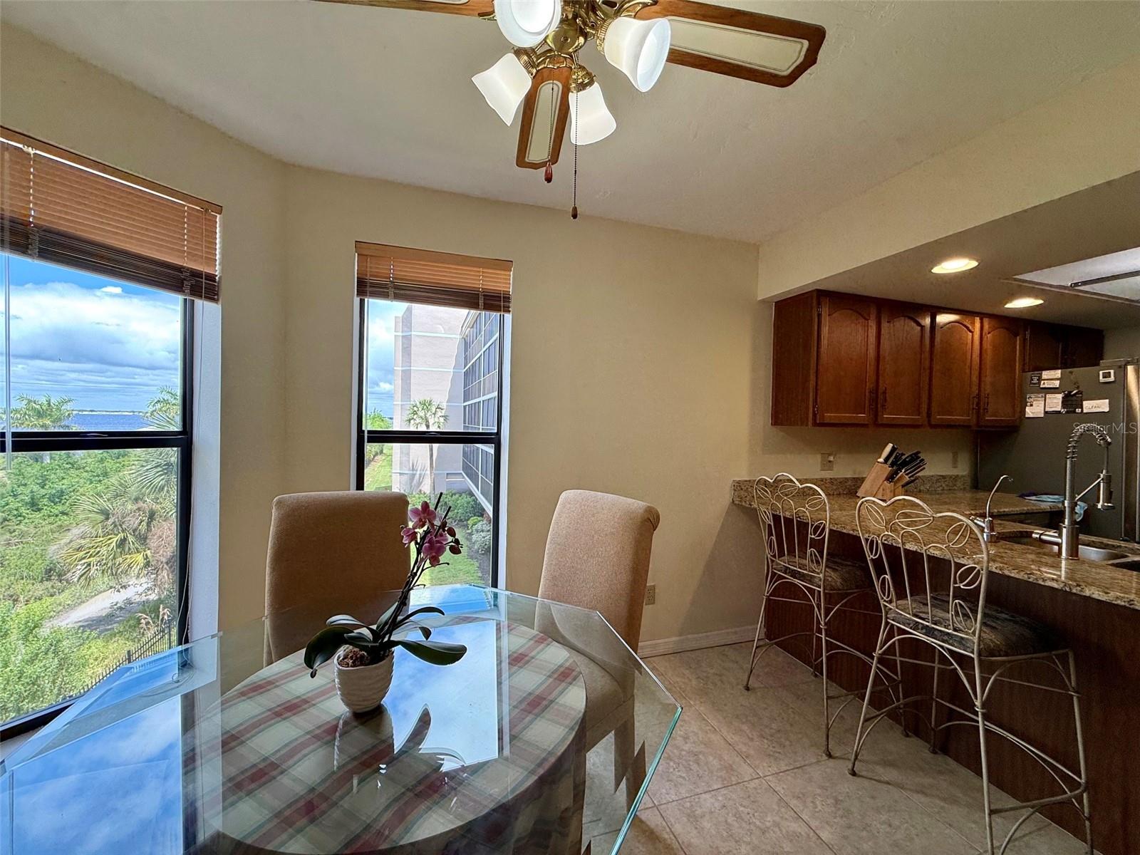 EMERALD POINTE PH 06 BLDG E - Residential