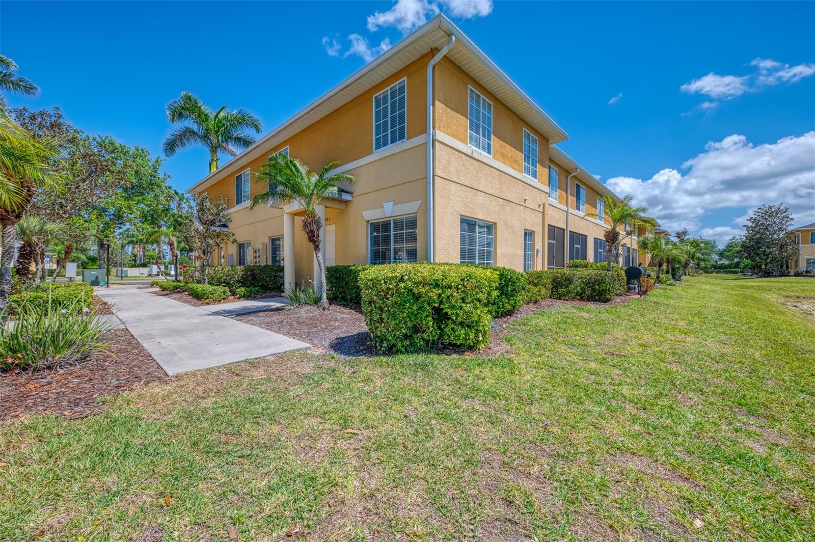 12983 TIGERS EYE DRIVE