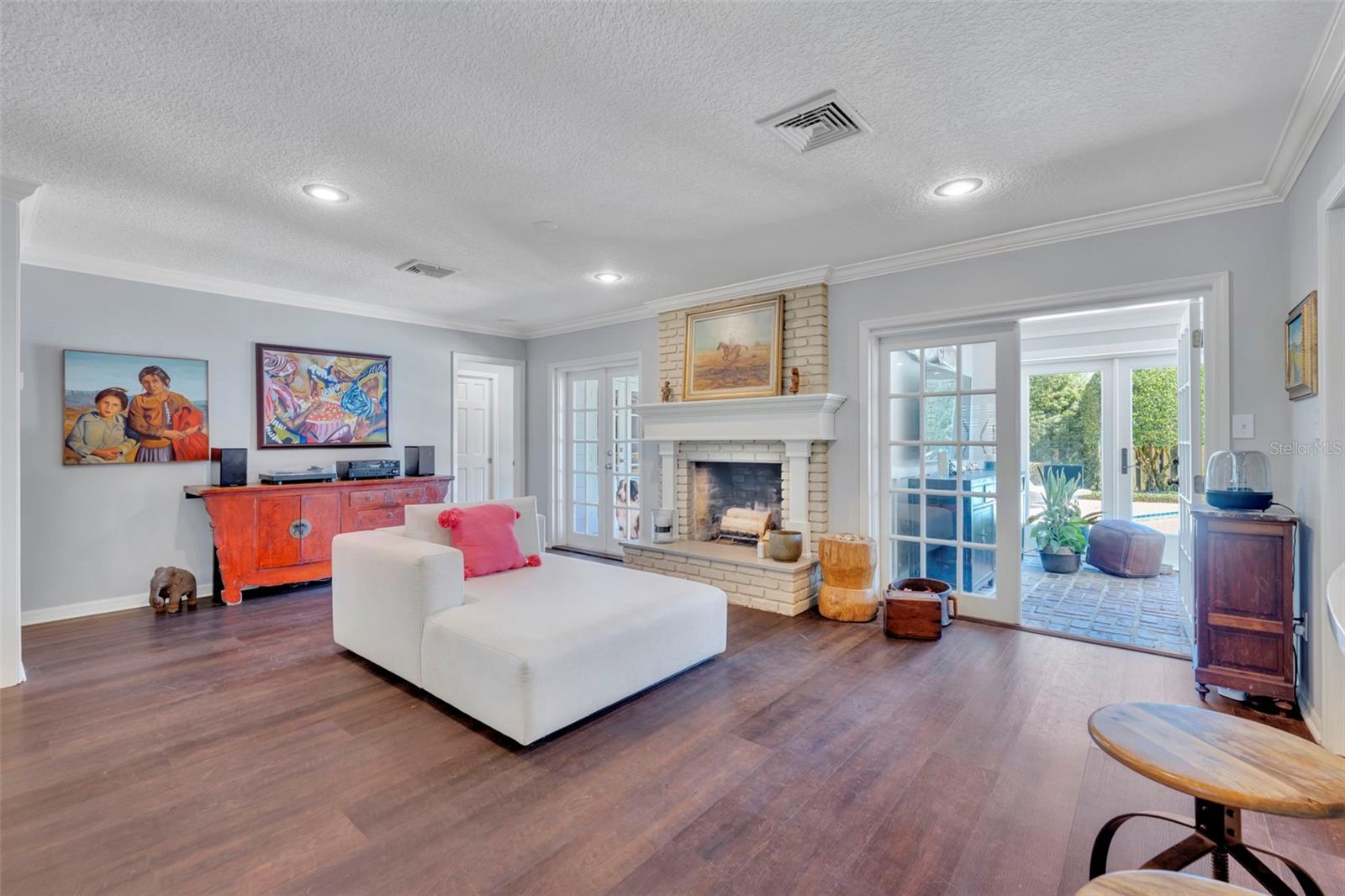 KENILWORTH SHORES SEC 04 - Residential