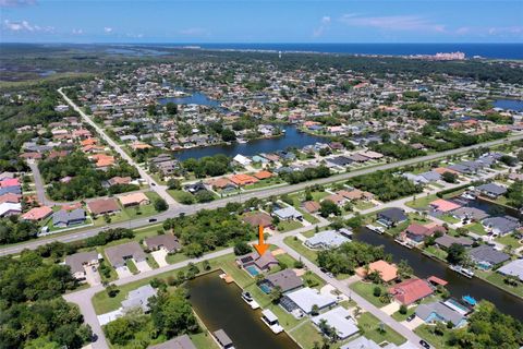 A home in PALM COAST