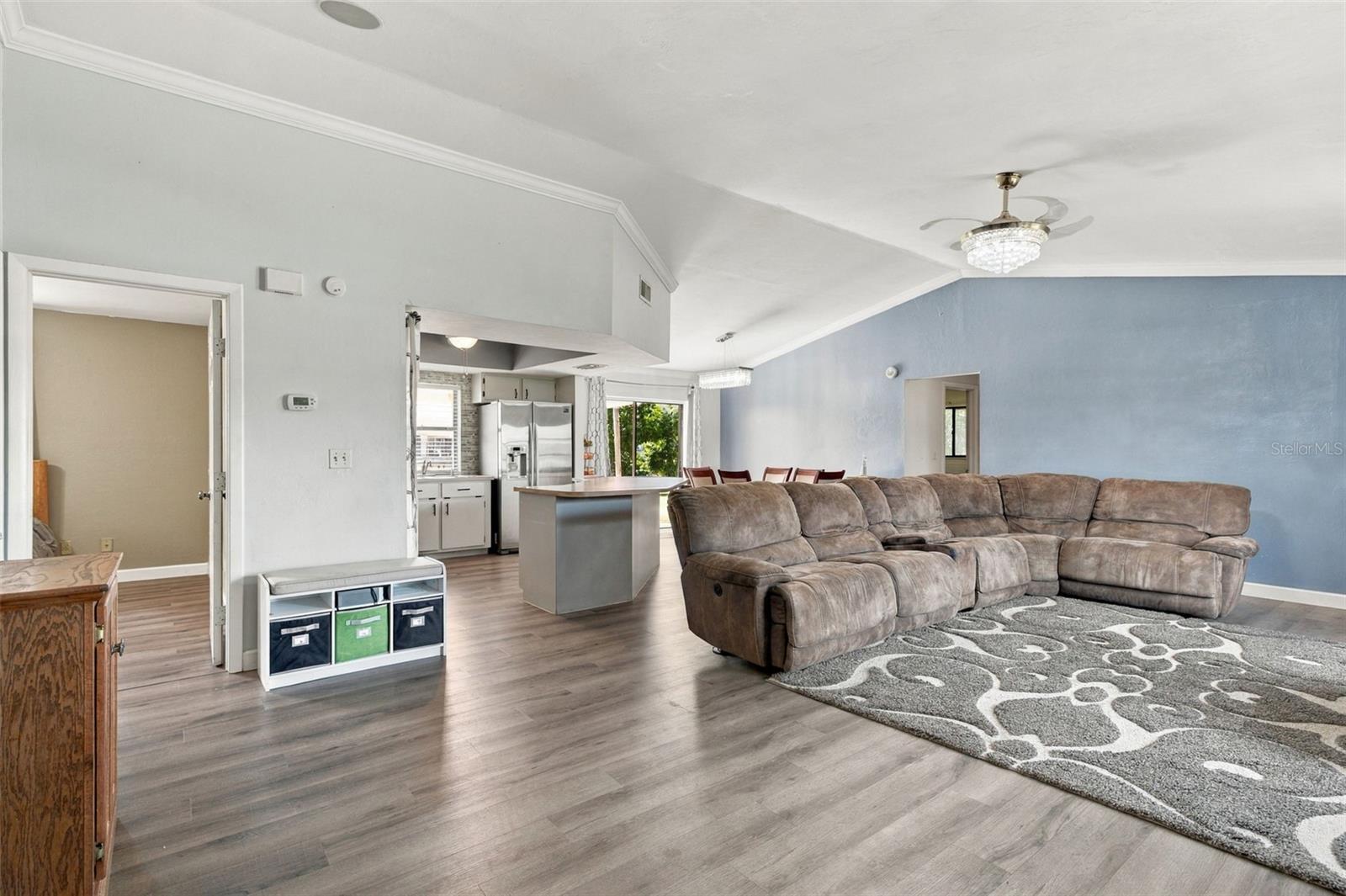 1138 SW 12TH TERRACE