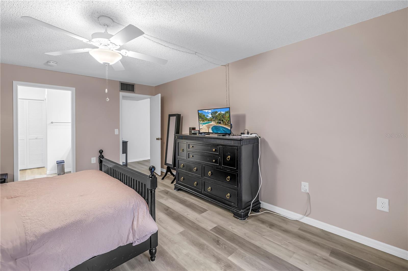 WILDEWOOD SPGS II-B - Residential