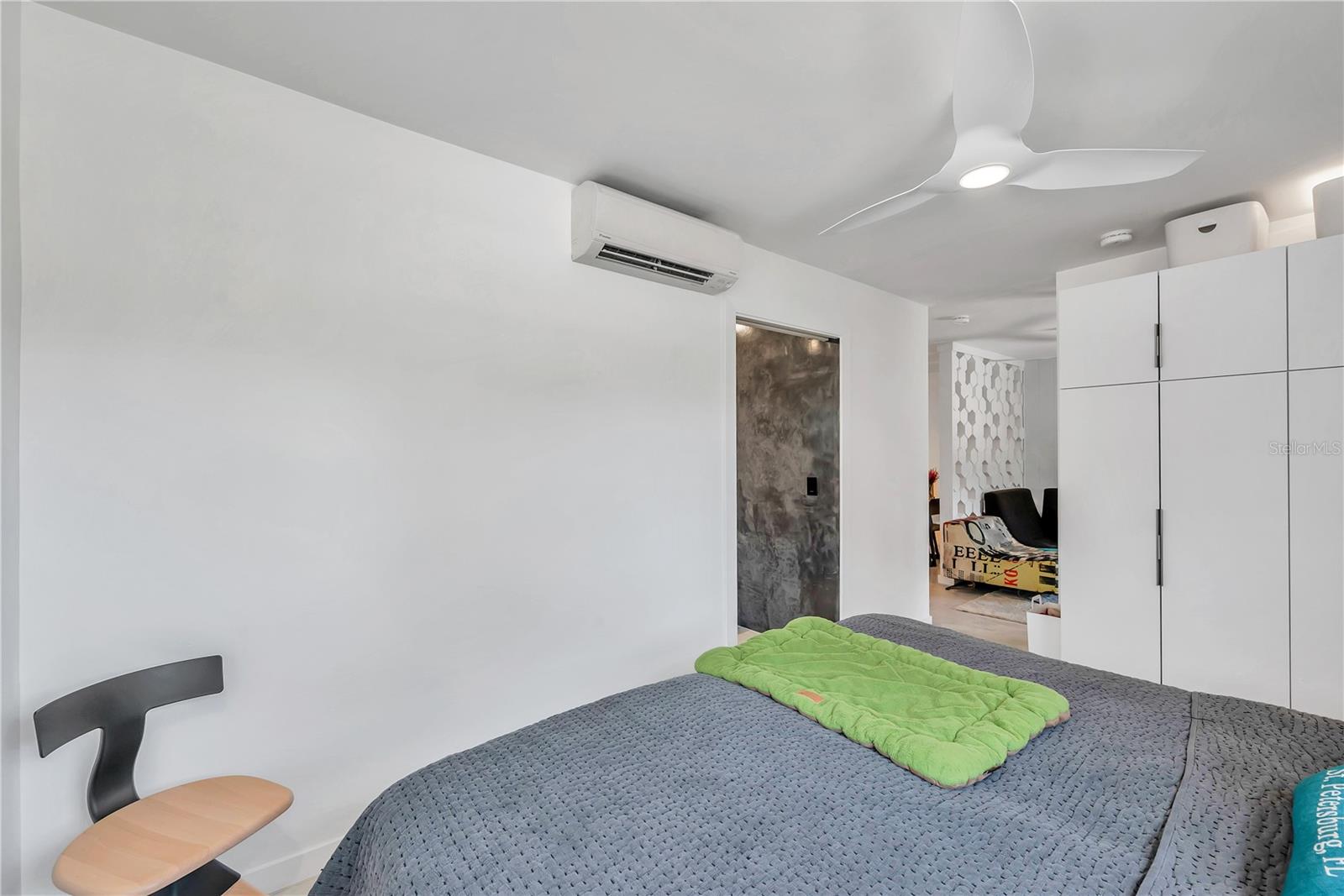 SIENA DOWNTOWN CONDO THE - Residential Lease