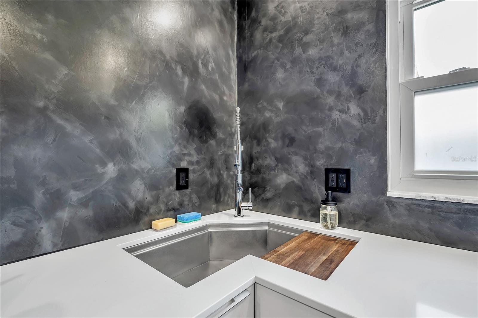 SIENA DOWNTOWN CONDO THE - Residential Lease