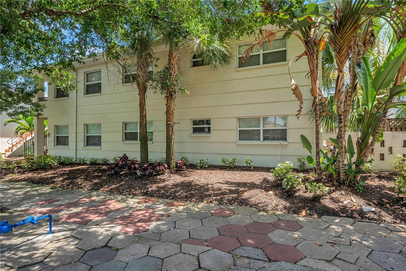 SIENA DOWNTOWN CONDO THE - Residential Lease