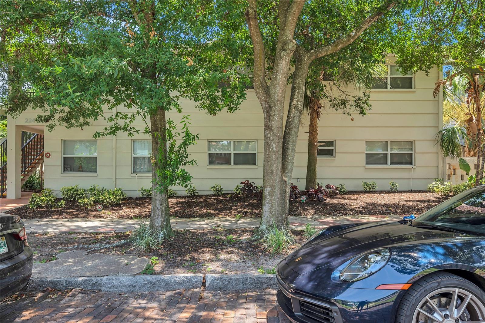 SIENA DOWNTOWN CONDO THE - Residential Lease