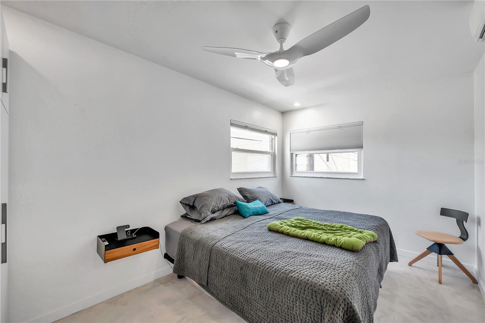 SIENA DOWNTOWN CONDO THE - Residential Lease