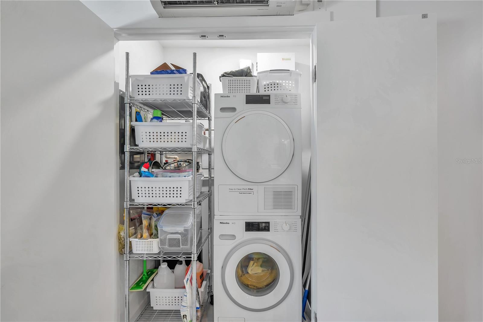 SIENA DOWNTOWN CONDO THE - Residential Lease