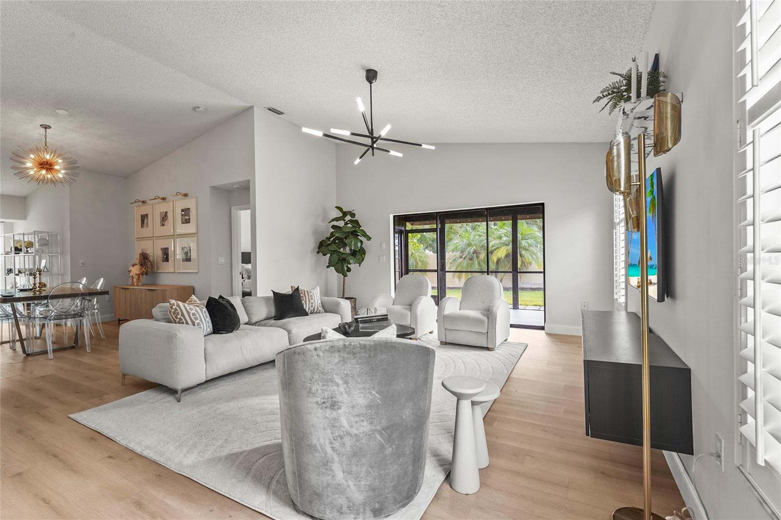 PINE TRACE CONDO - Residential