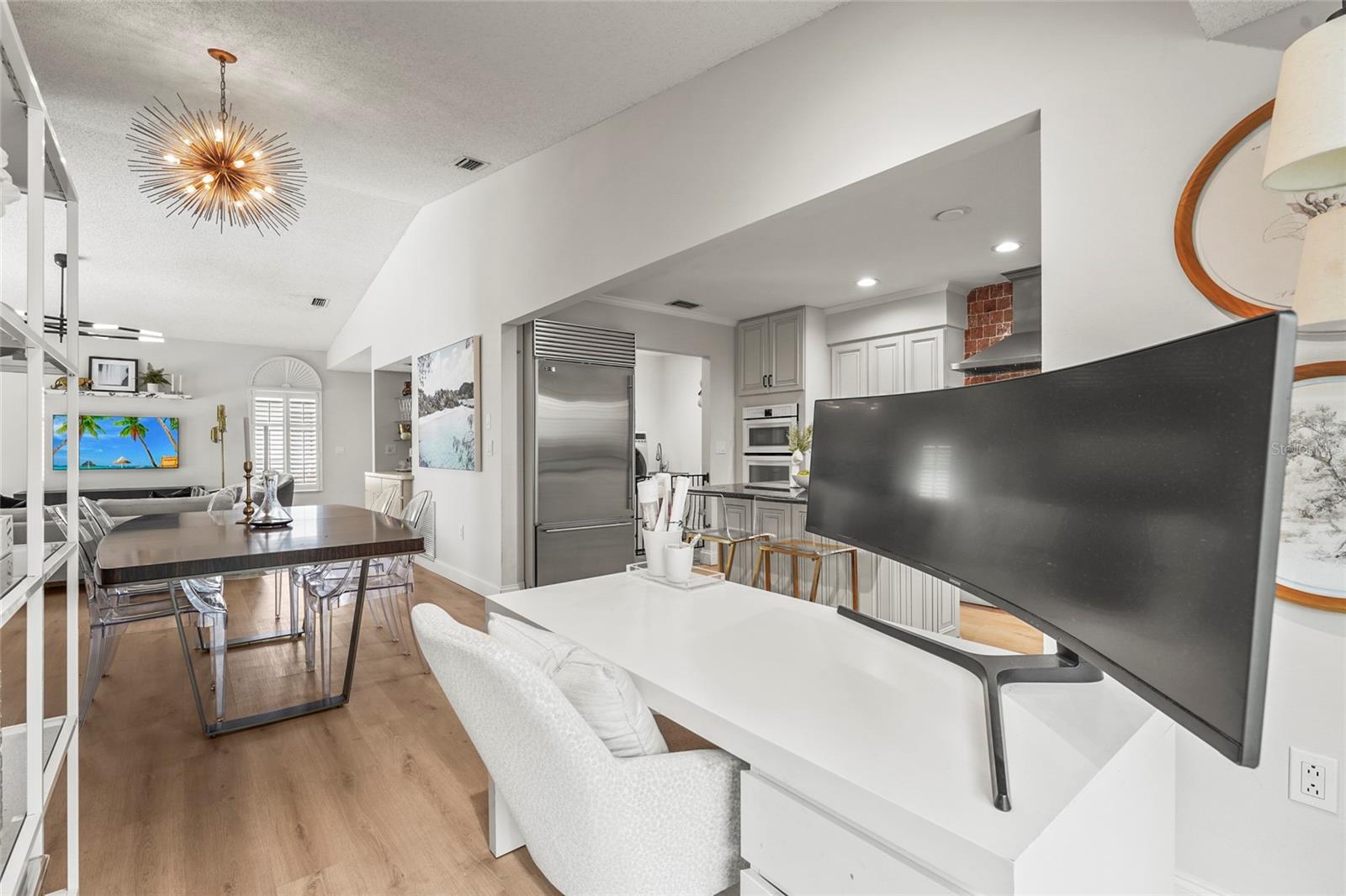 PINE TRACE CONDO - Residential