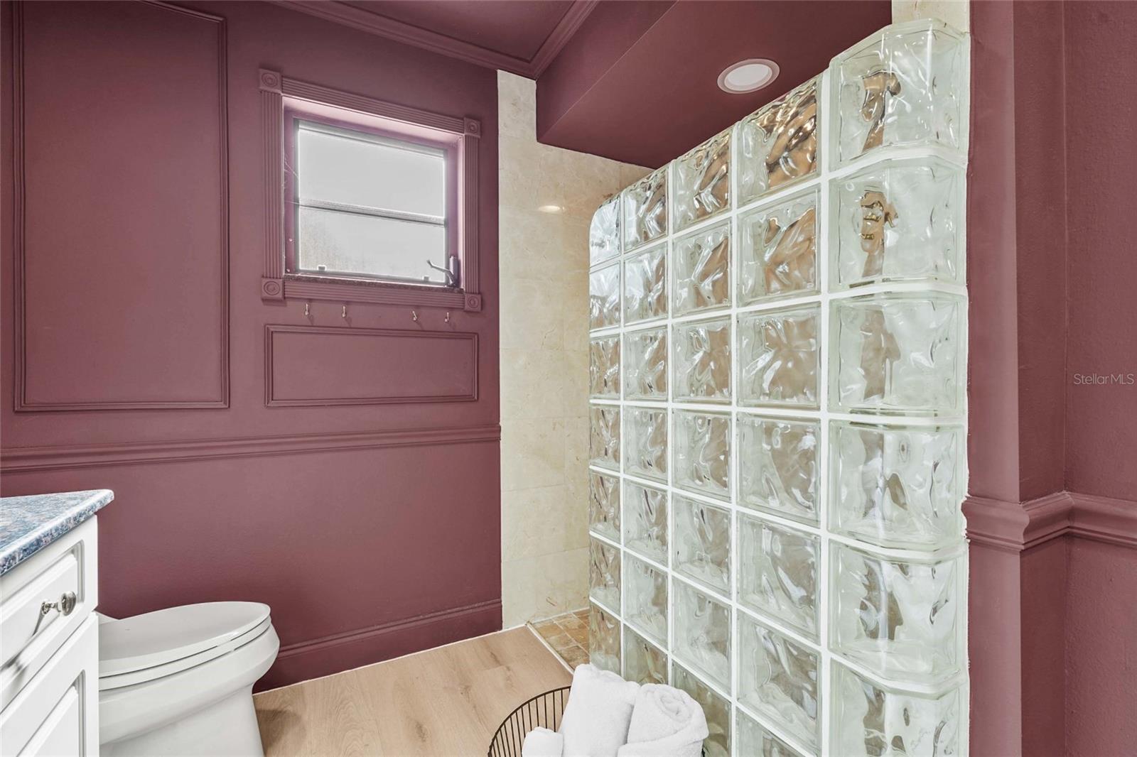 PINE TRACE CONDO - Residential