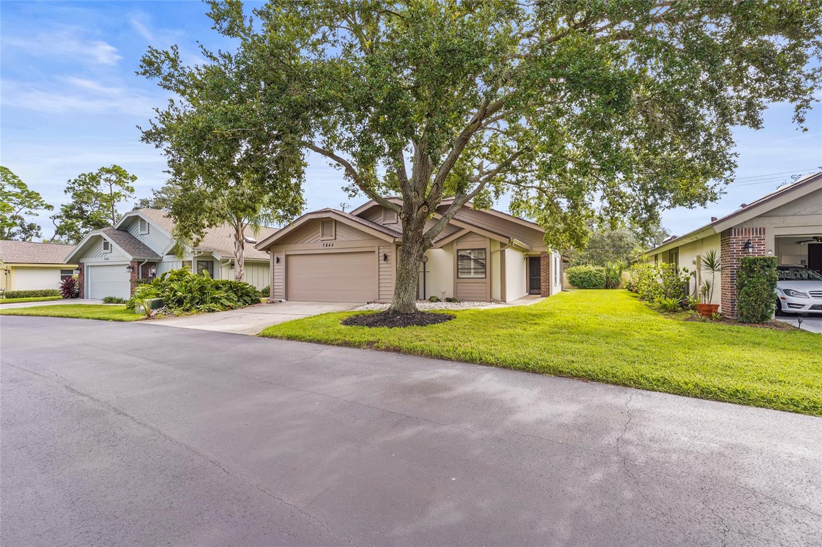 7845 PINE TRACE DRIVE