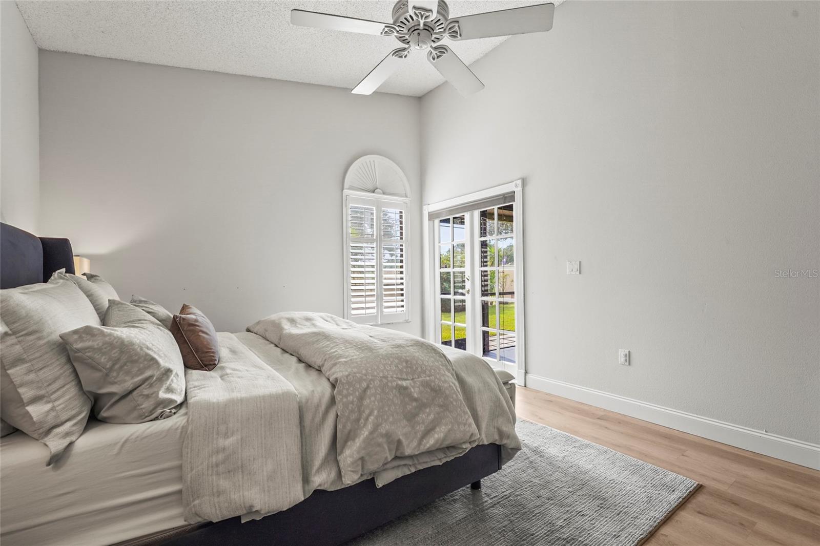 PINE TRACE CONDO - Residential