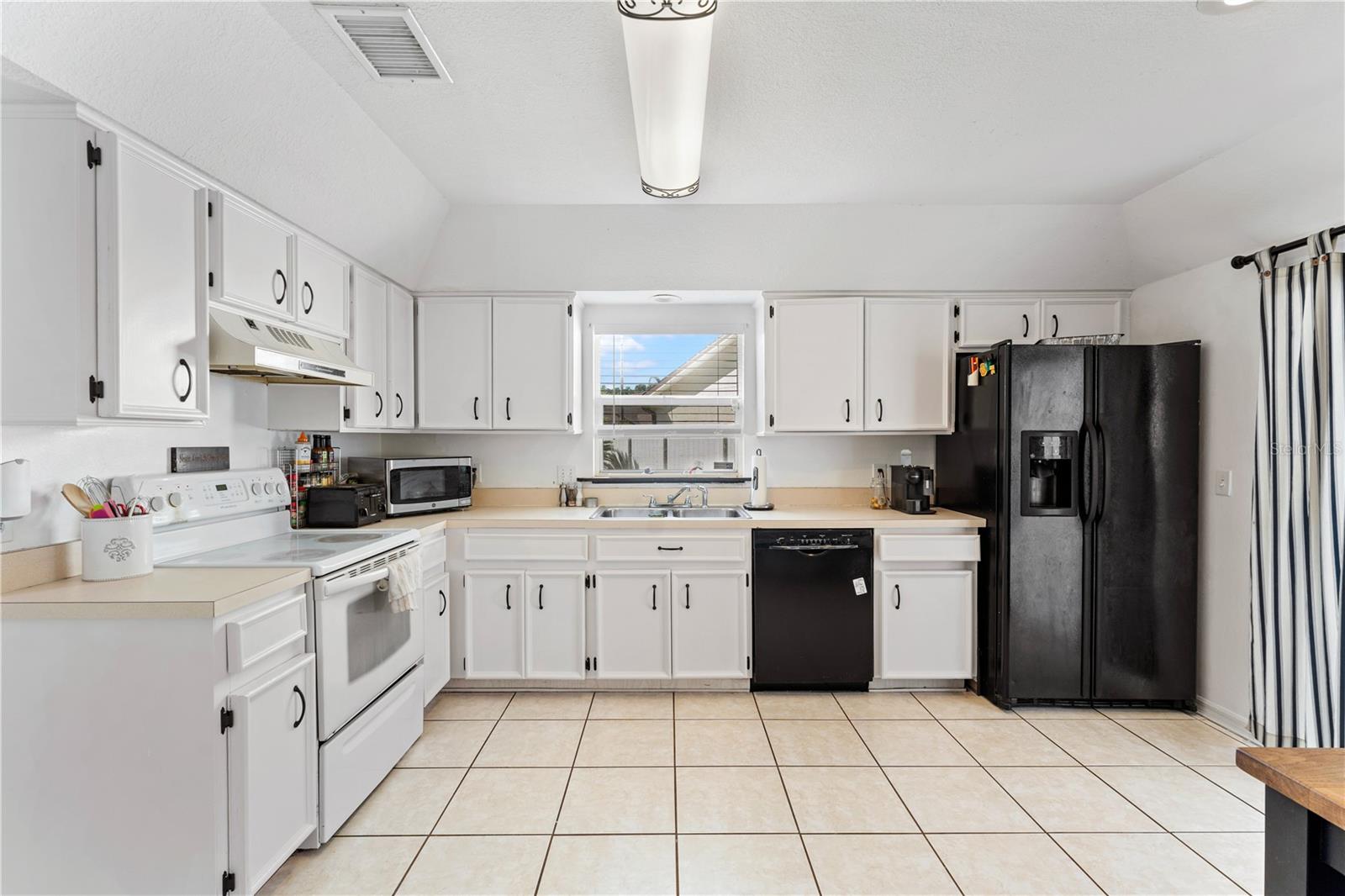 PEBBLE CREEK VILLAGE UNIT 7 - Residential