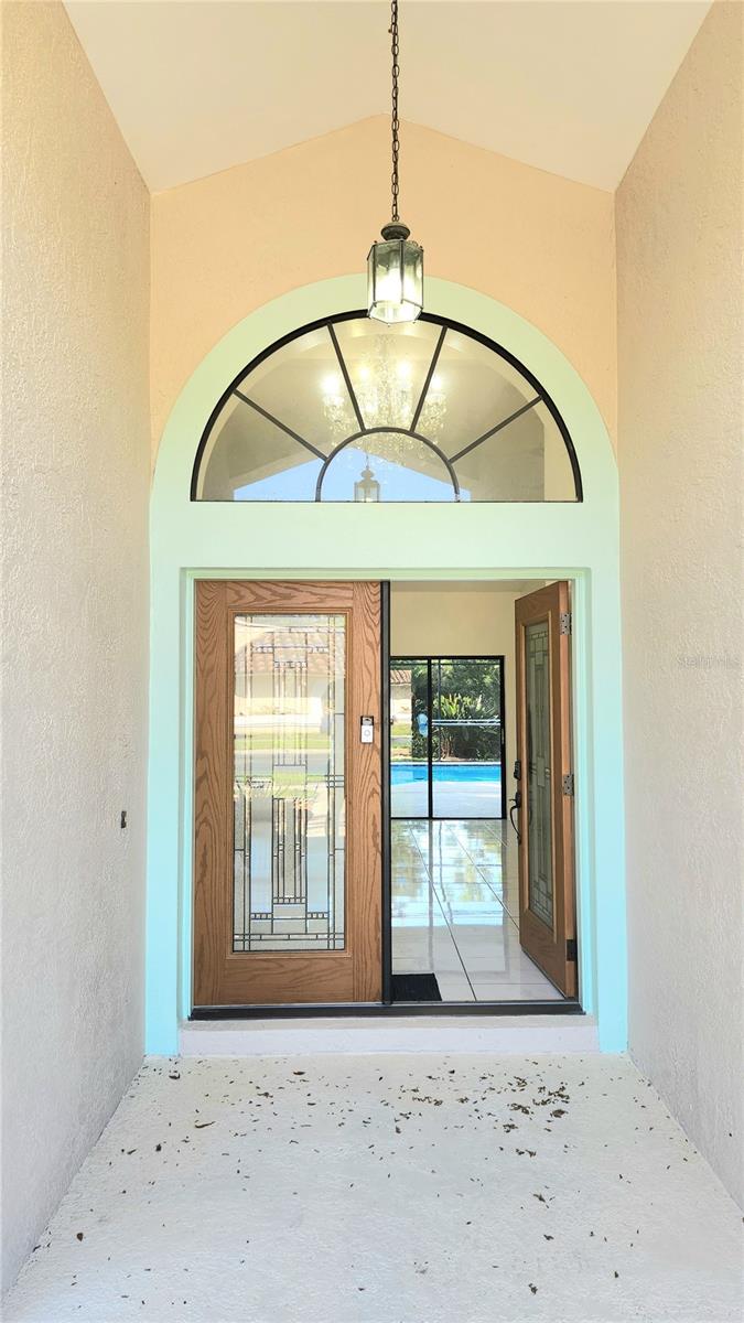 CREST SUB THE - Residential Lease