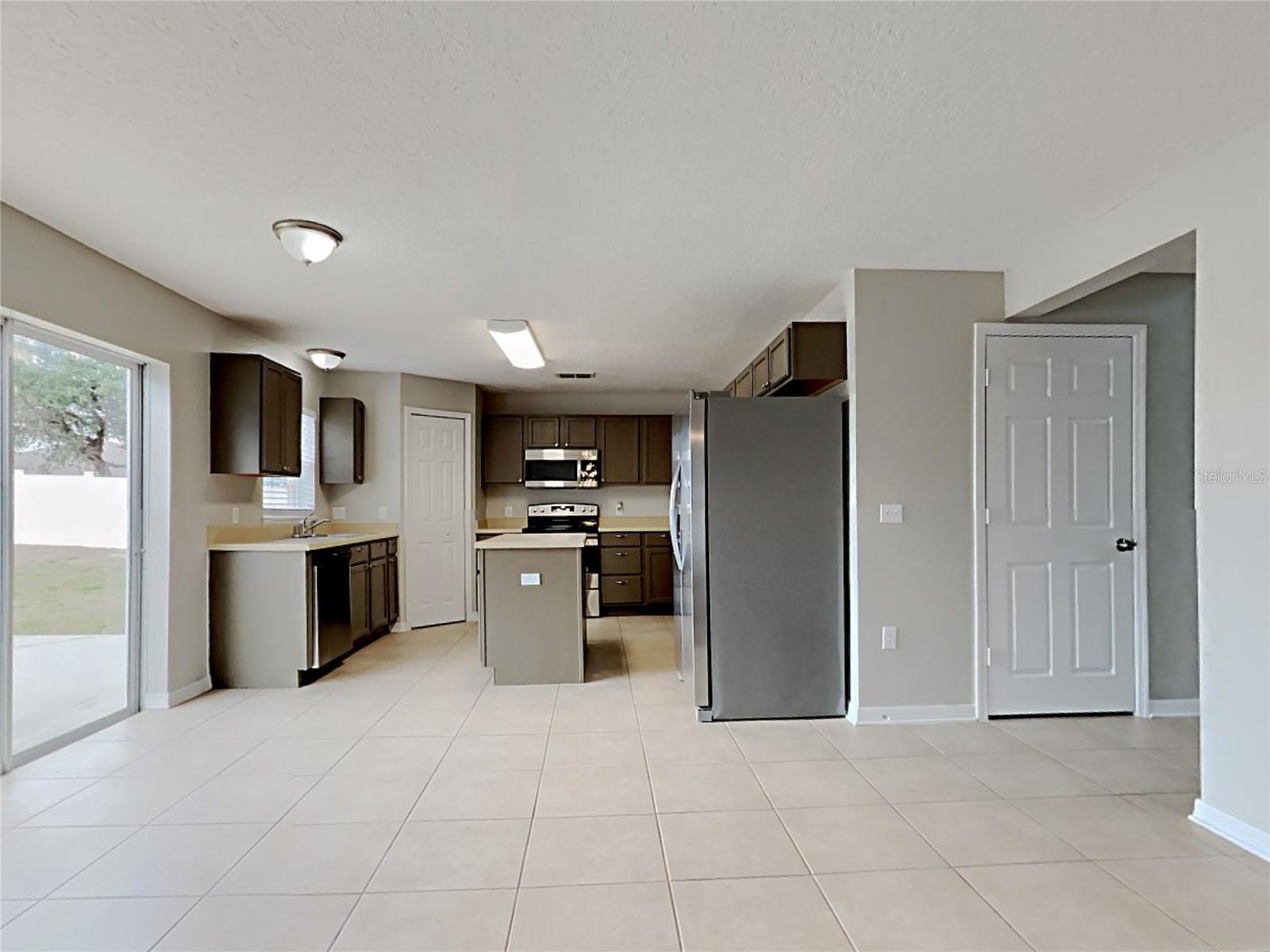 LAKE DOE COVE PH 04 A & M - Residential