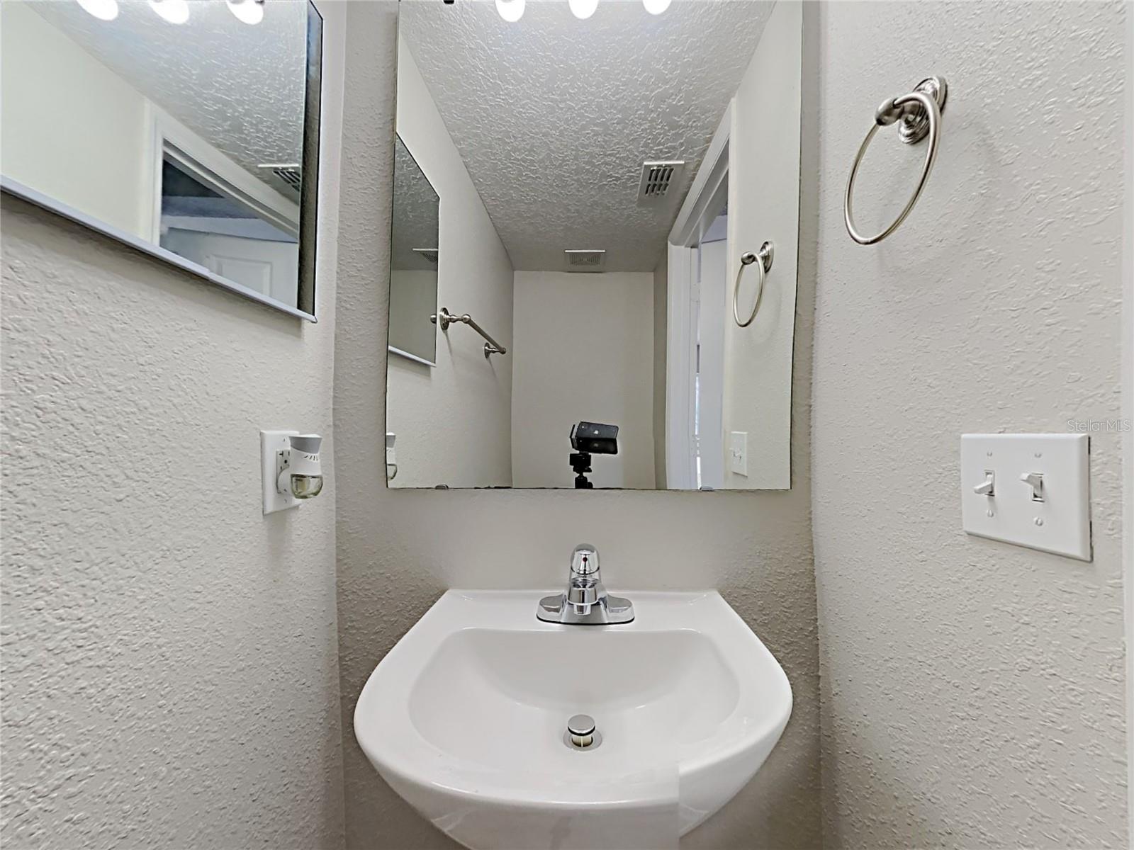 LAKE DOE COVE PH 04 A & M - Residential