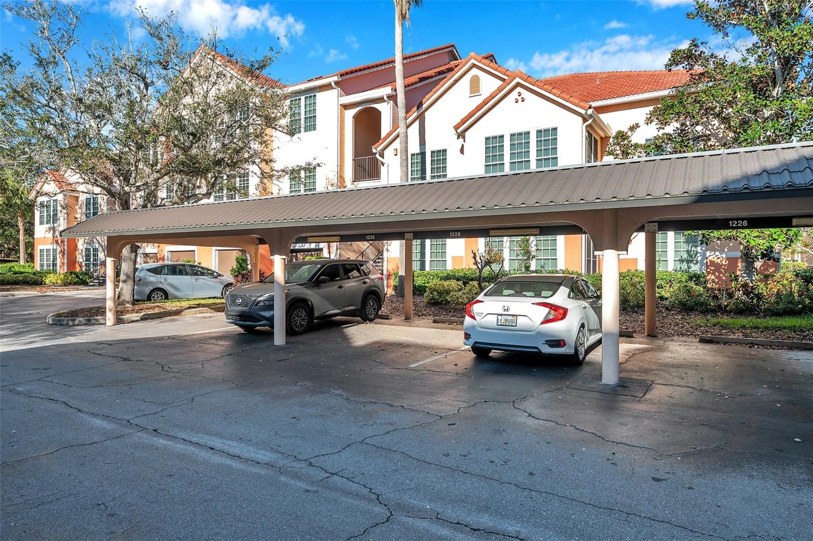 4140 CENTRAL SARASOTA PARKWAY 1233