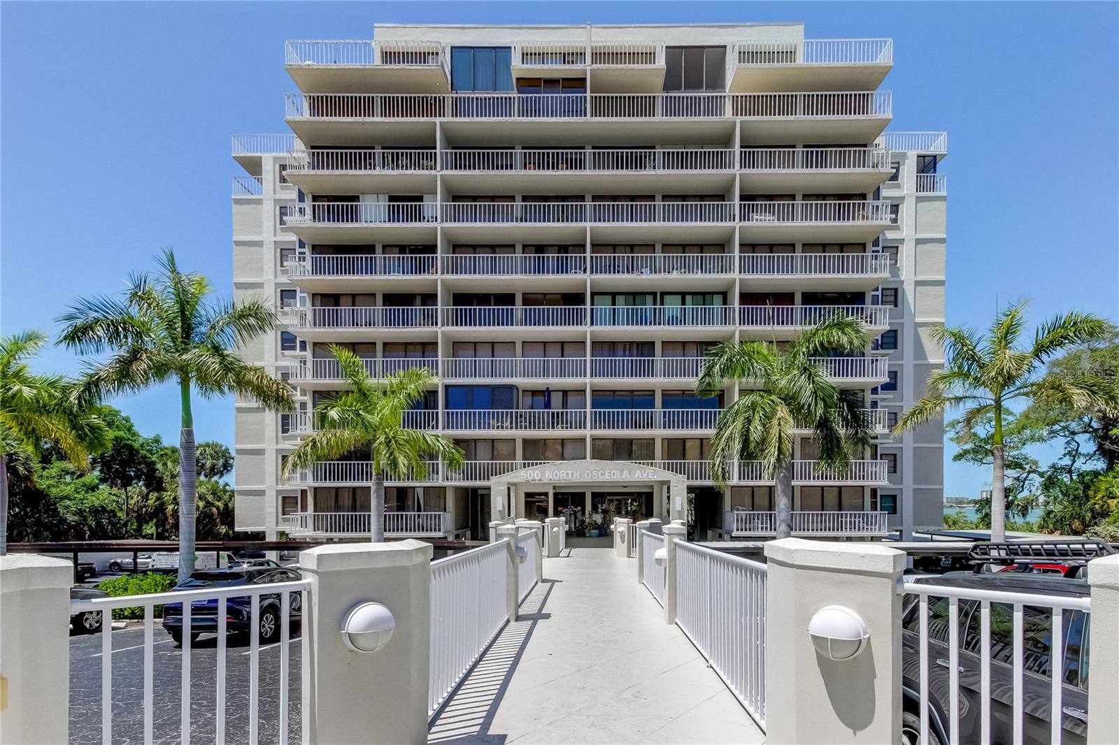 View CLEARWATER, FL 33755 condo