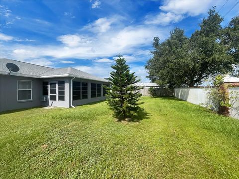 A home in LAKELAND