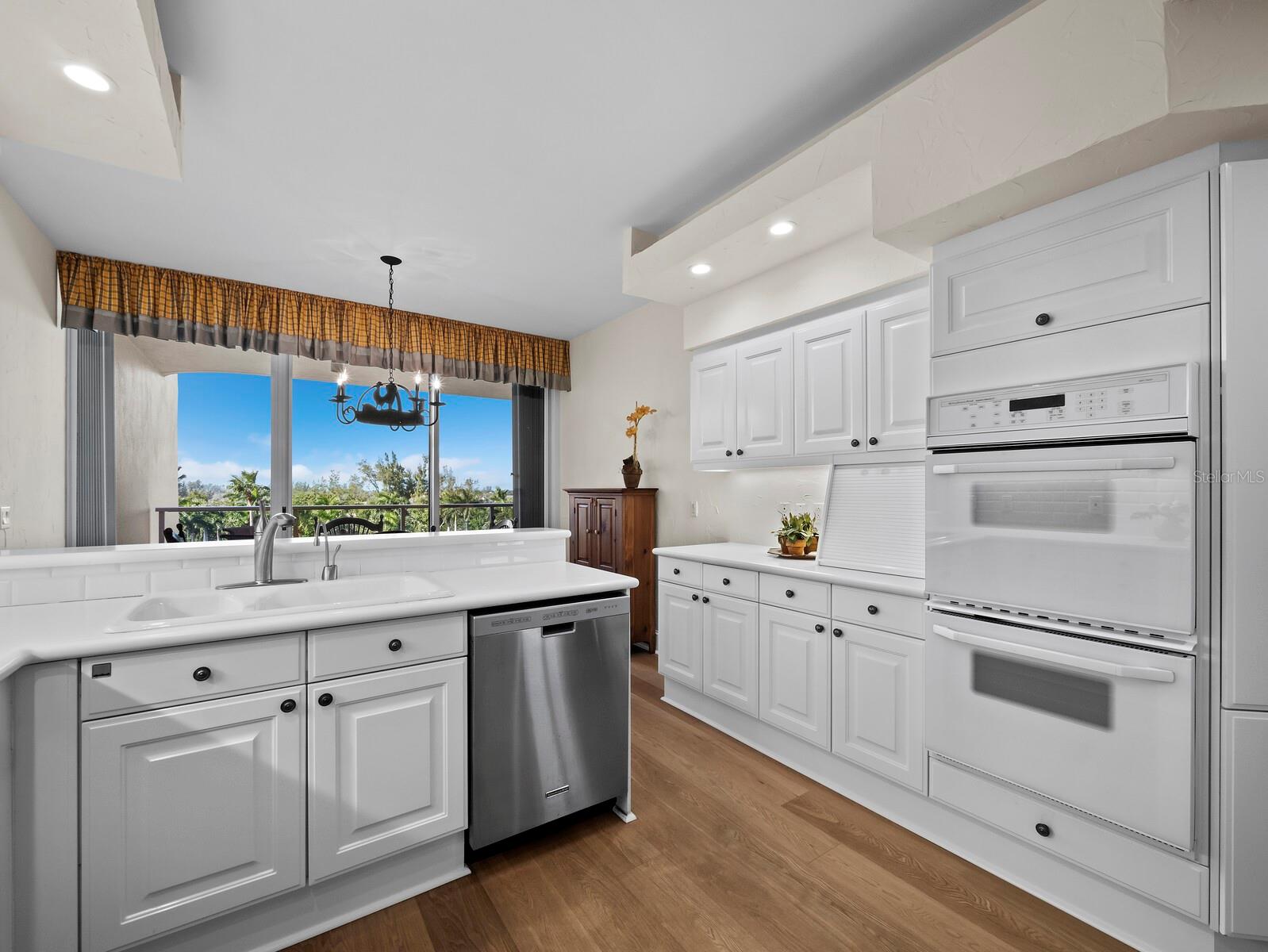 GRAND BAY 2 - Residential