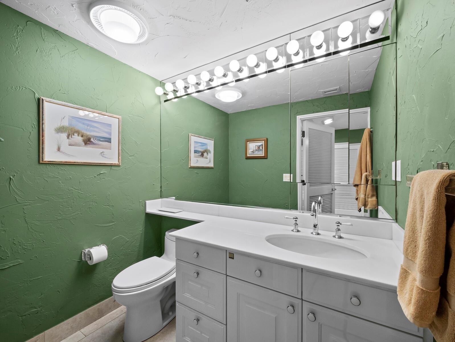 GRAND BAY 2 - Residential