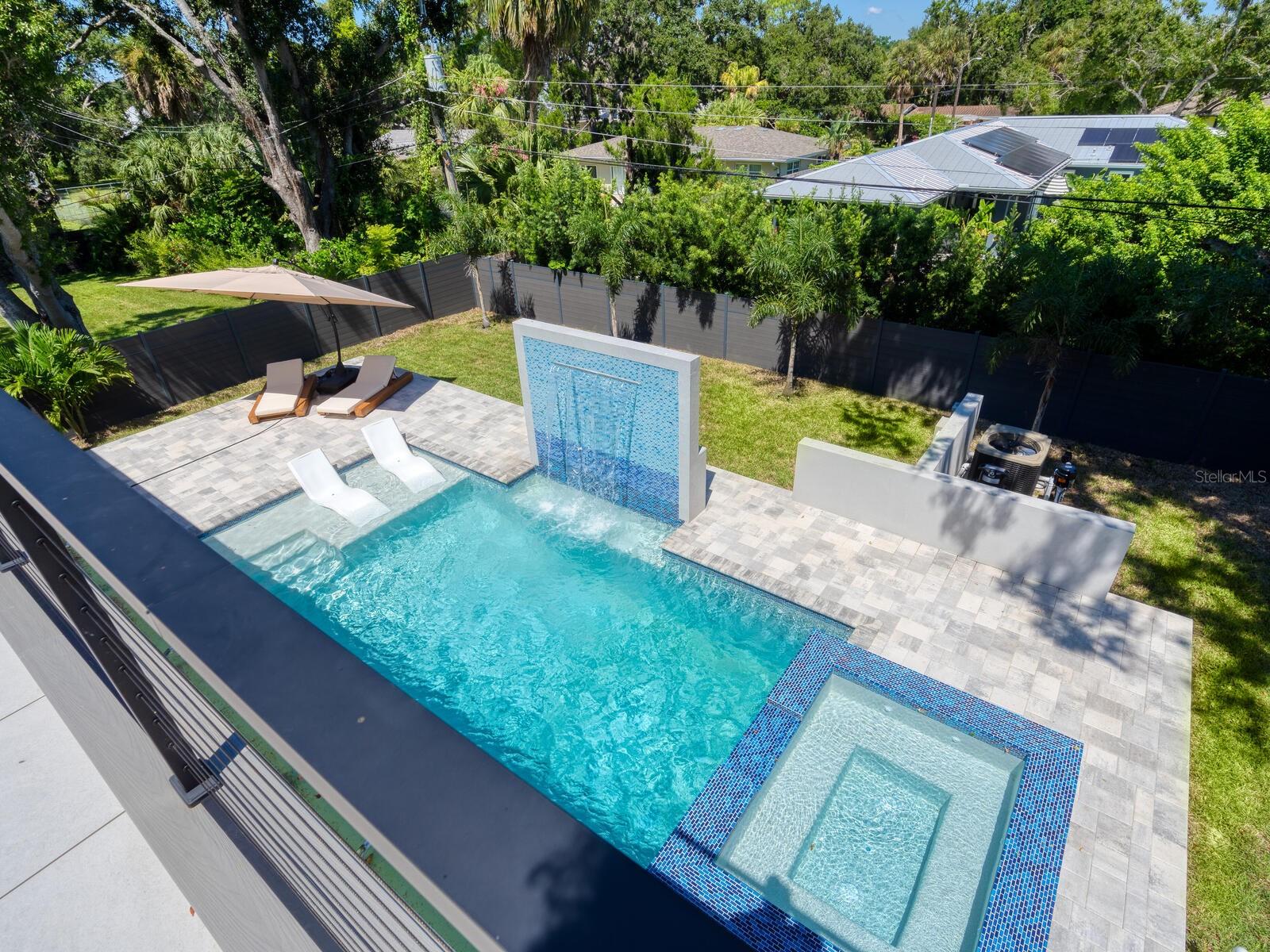 SINGLETARYS SUB - Residential Lease