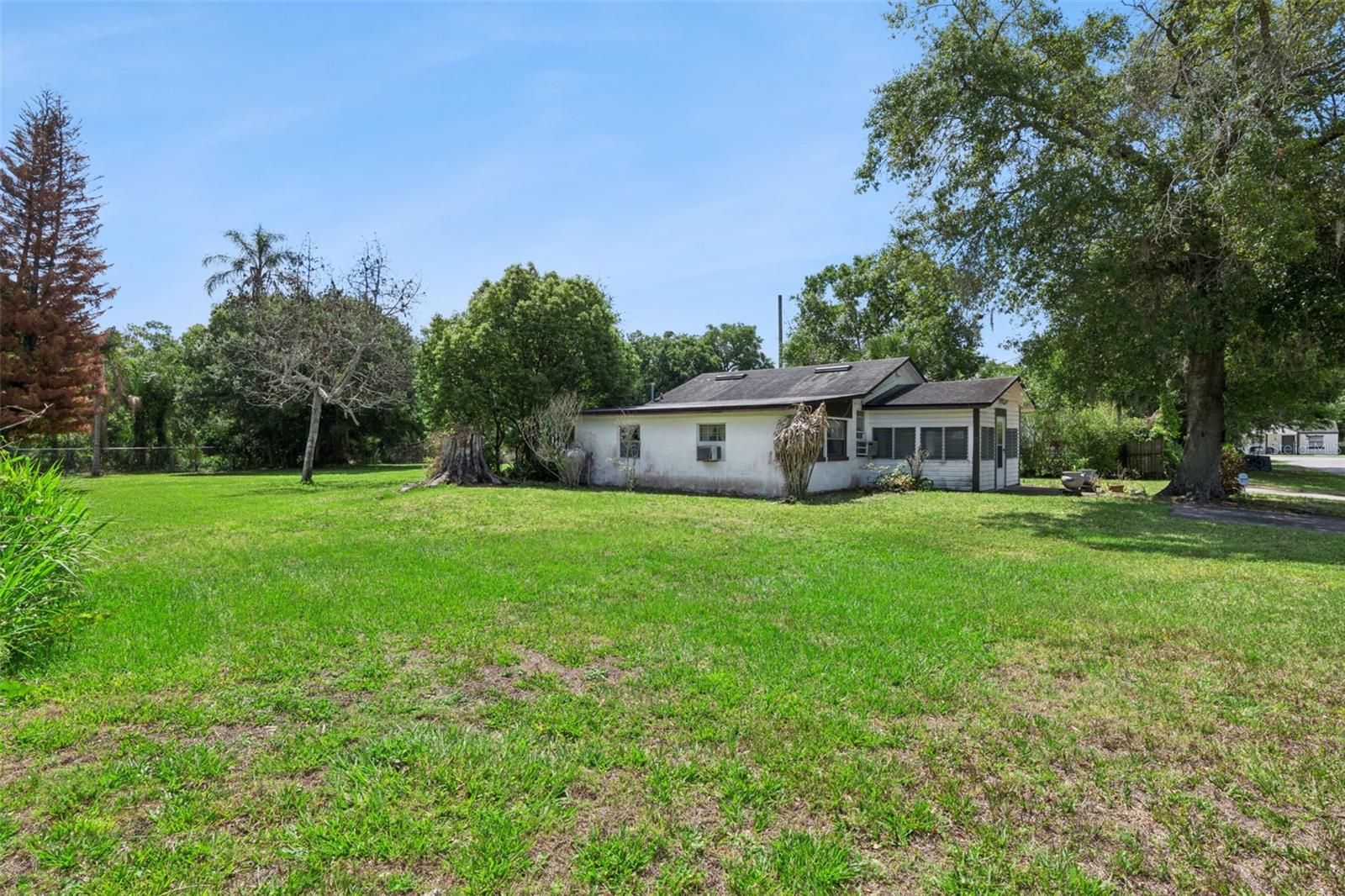 PONCE DE LEON - Residential