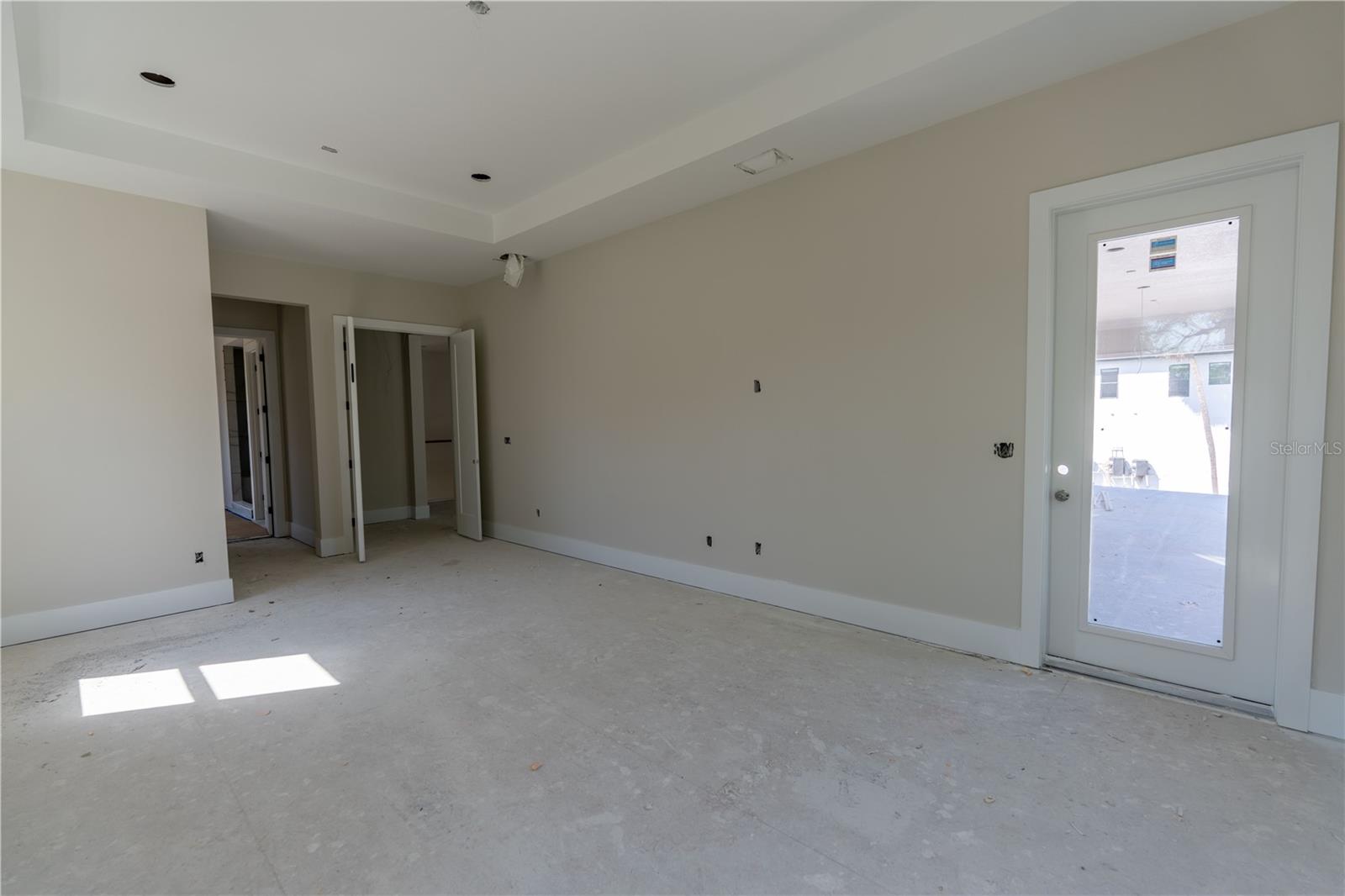 HENDERSON BEACH - Residential