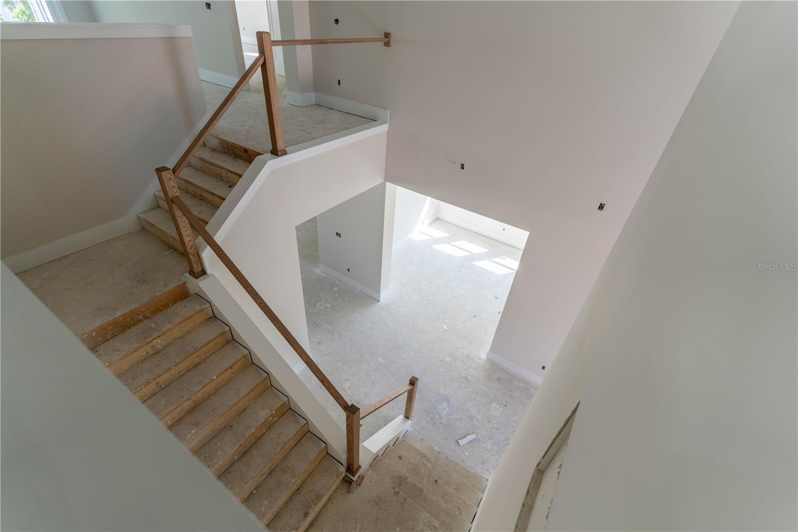 4713 W ESTRELLA STREET