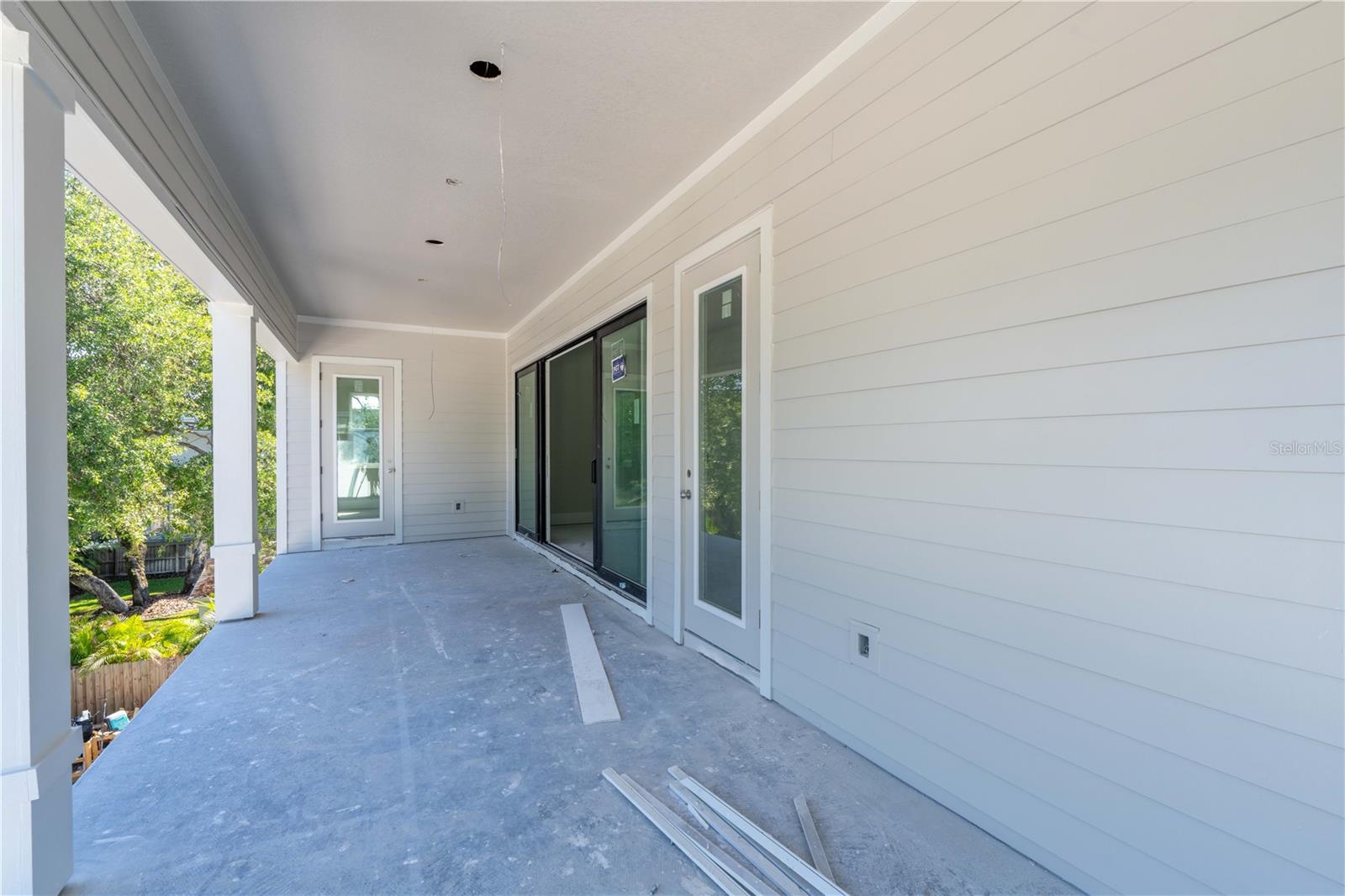 HENDERSON BEACH - Residential