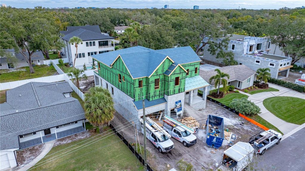 Photo of 4713 W Estrella Street, Tampa, FL 33629 (MLS # TB8449403)