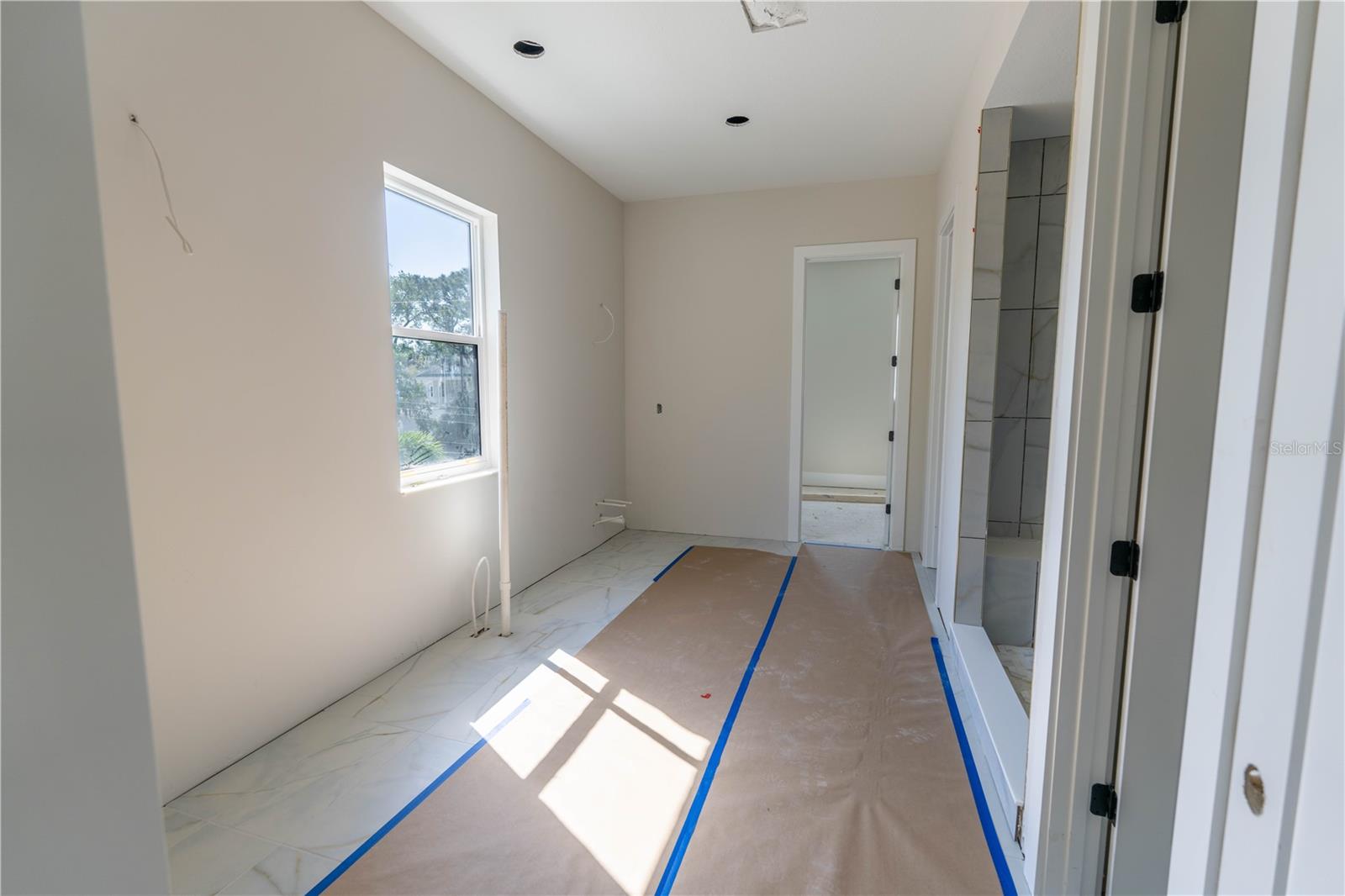 HENDERSON BEACH - Residential