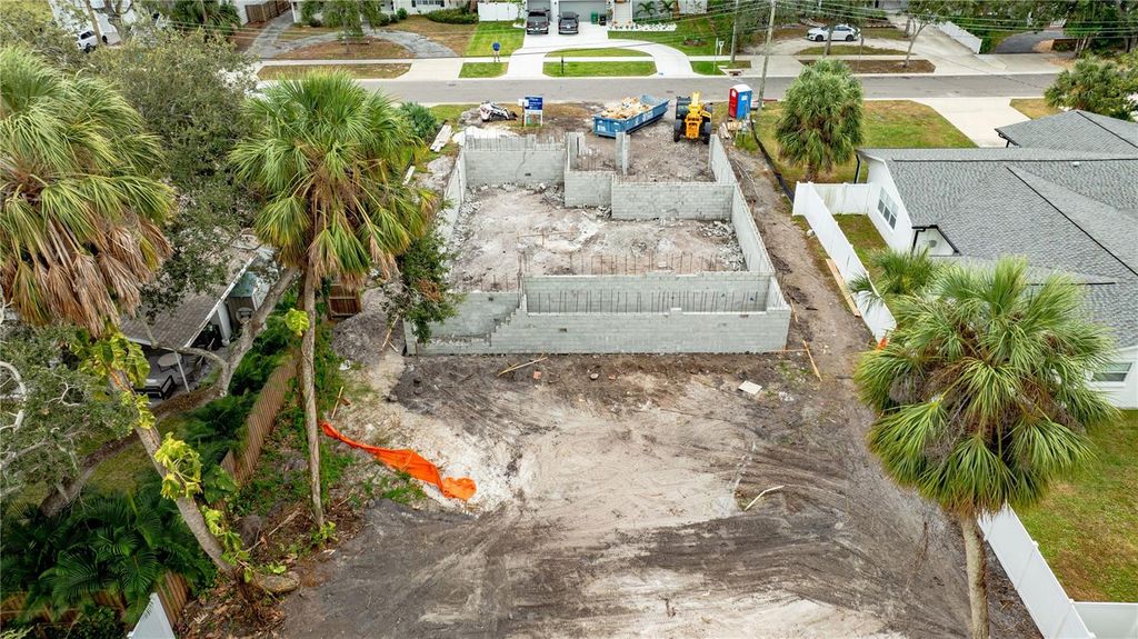 Photo of 4713 W Estrella Street, Tampa, FL 33629 (MLS # TB8449403)