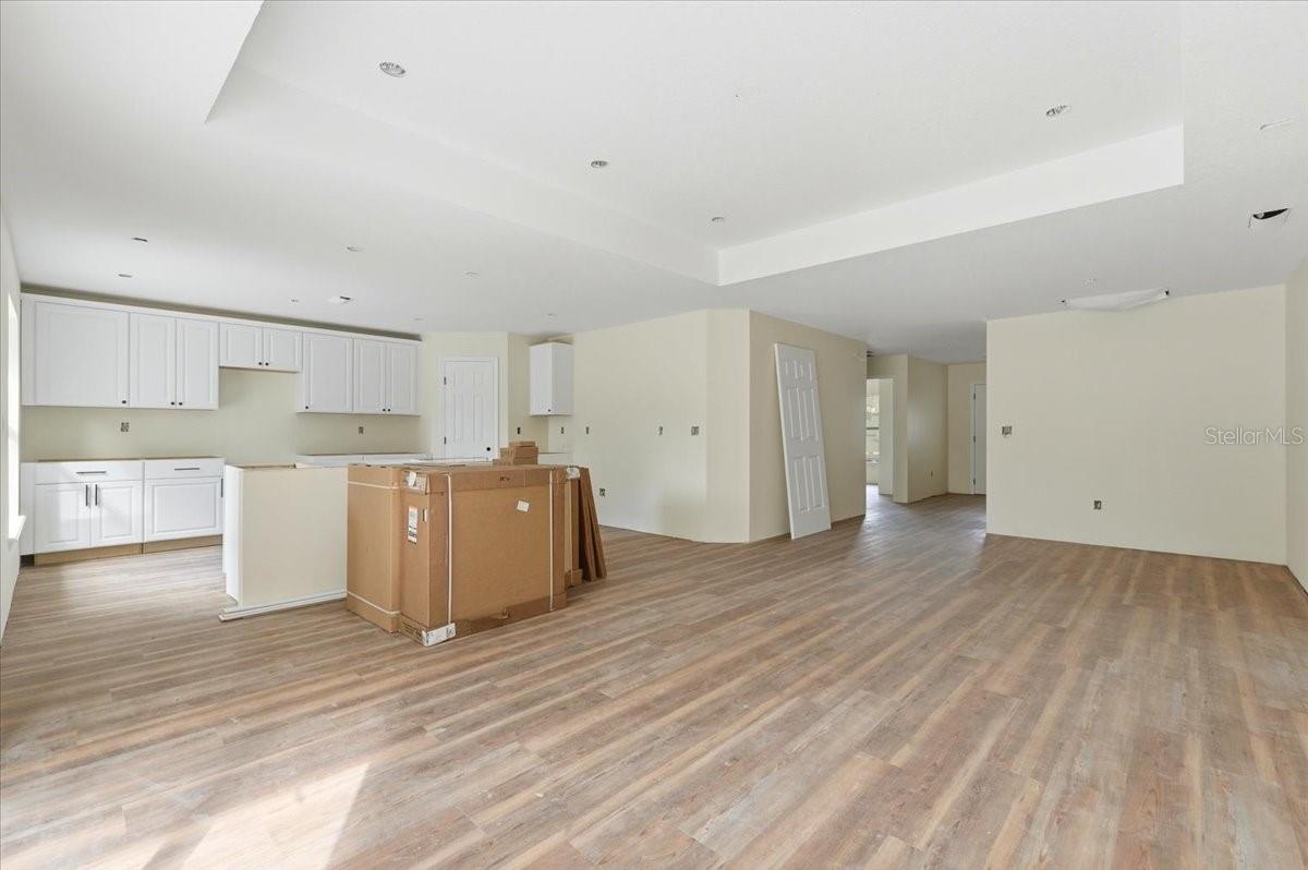 AUBURNDALE HEIGHTS - Residential