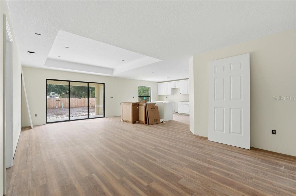 AUBURNDALE HEIGHTS - Residential