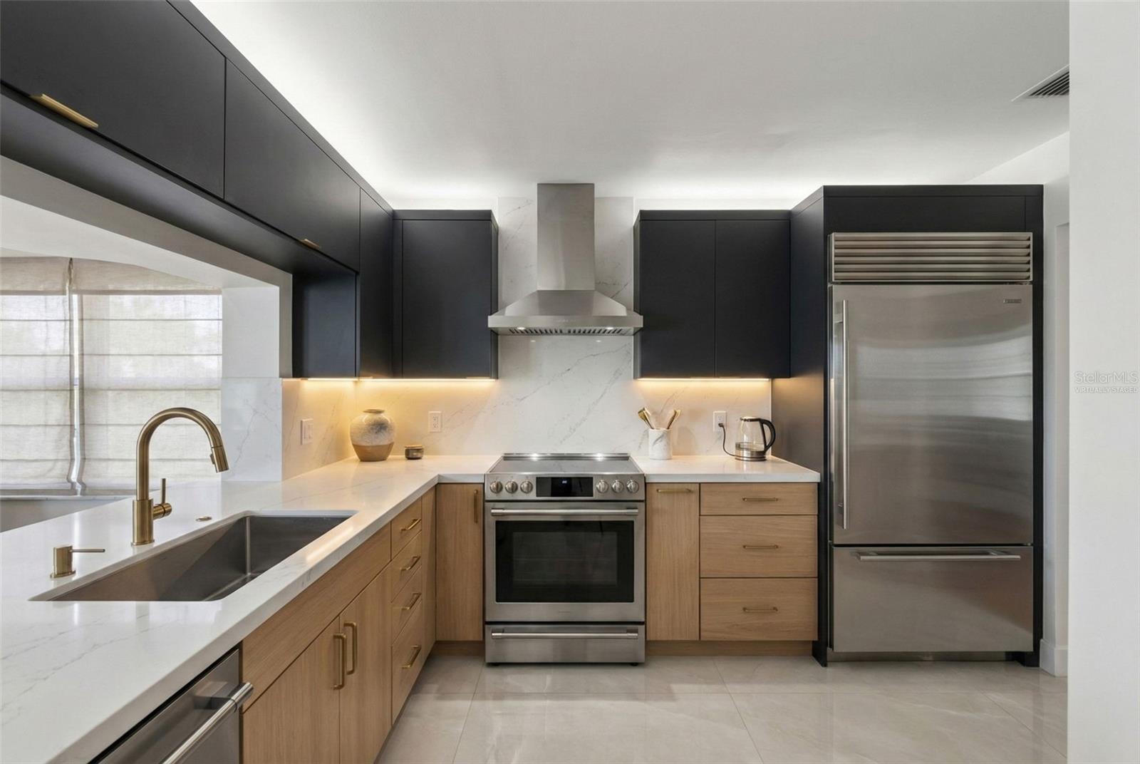 PASADENA GOLF CLUB ESTATES SEC 4 - Residential