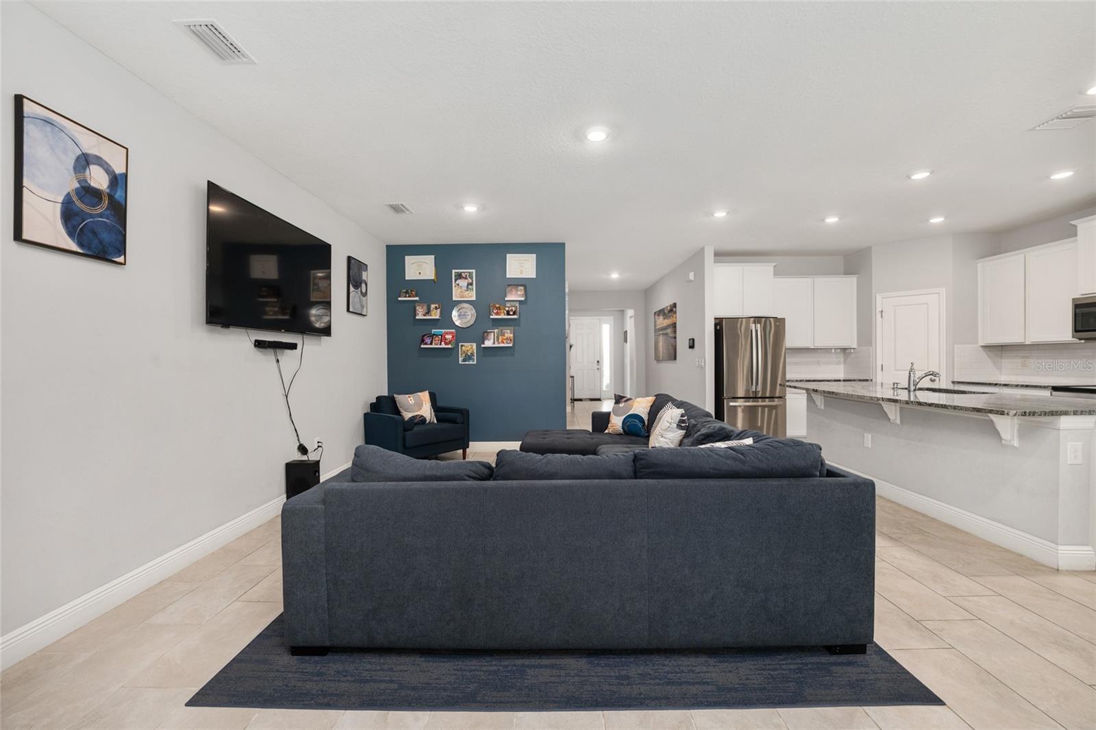 RIDGE AT HEATHBROOK - Residential