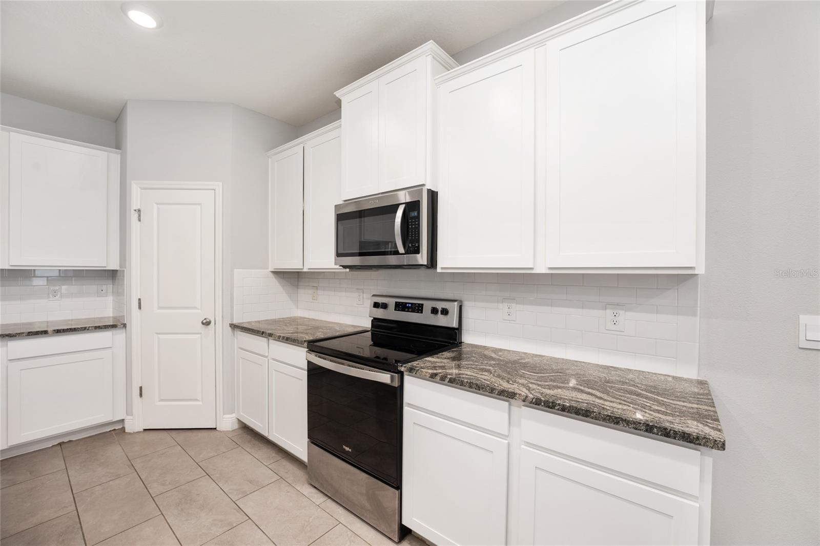 RIDGE AT HEATHBROOK - Residential