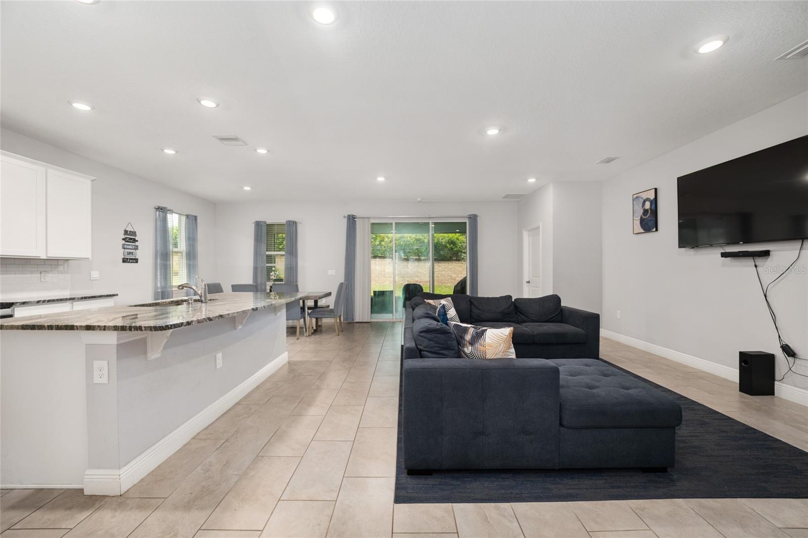 RIDGE AT HEATHBROOK - Residential