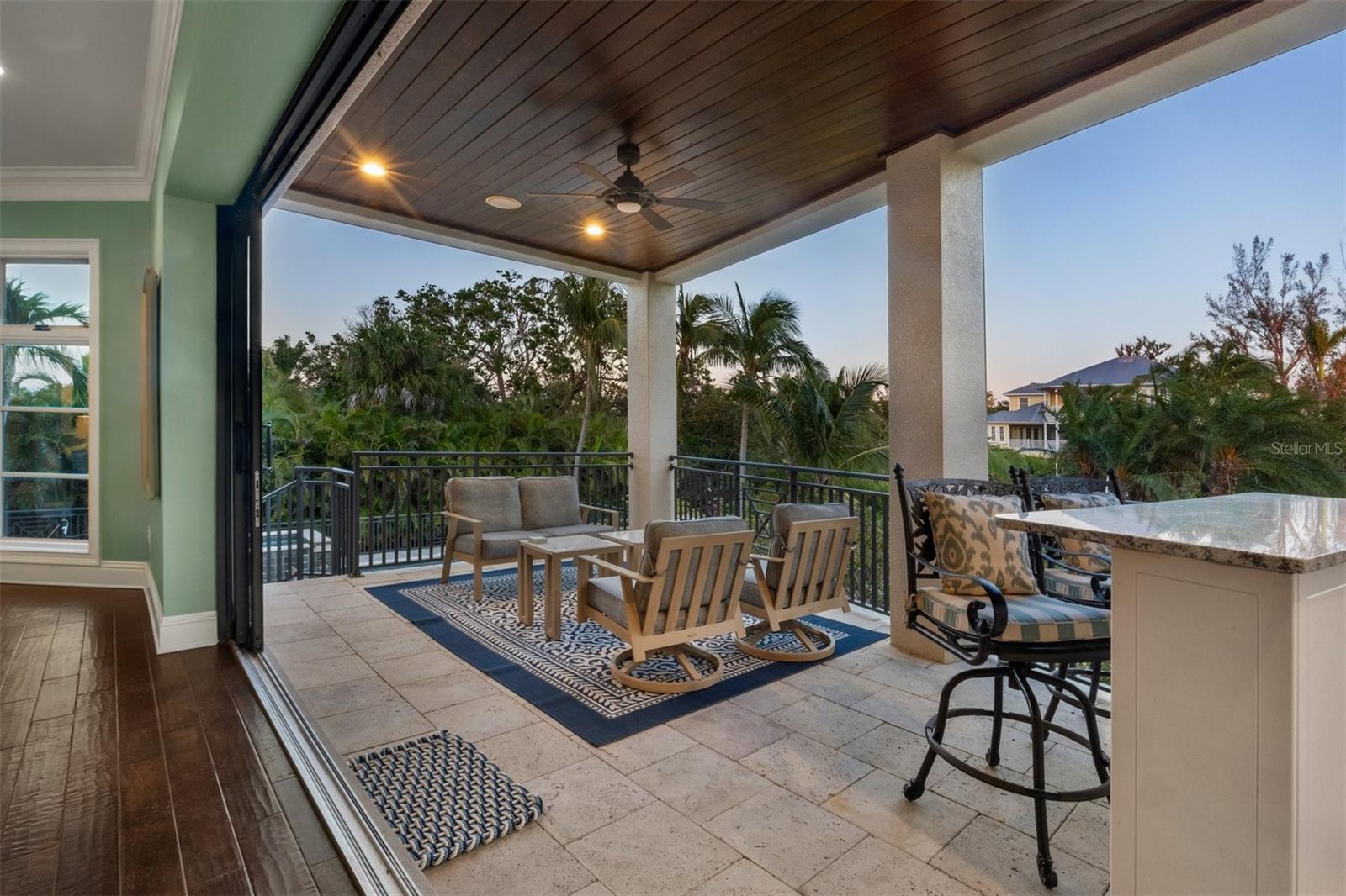 3465 GULFMEAD DRIVE