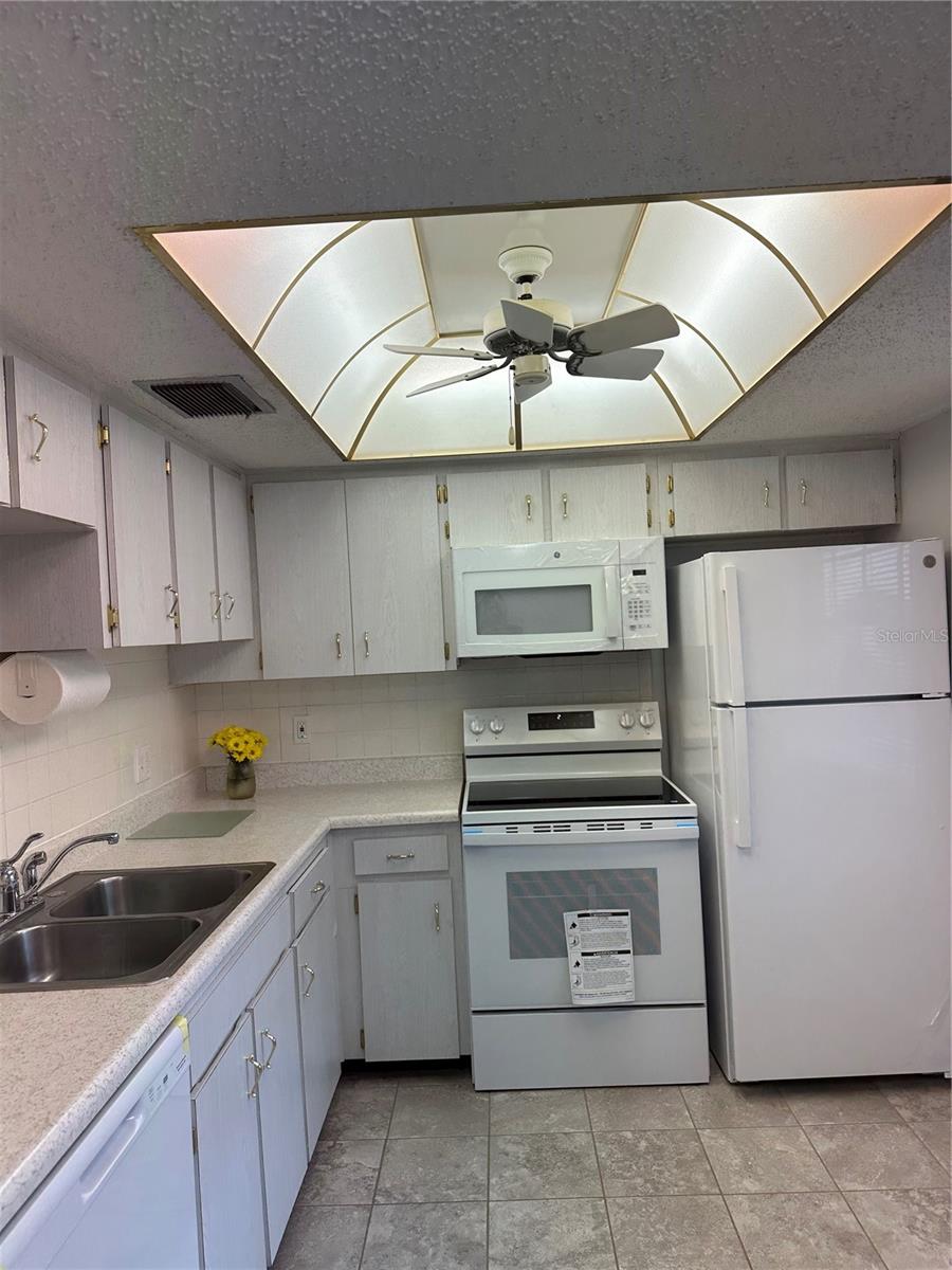 821 PATRICIA AVENUE 106